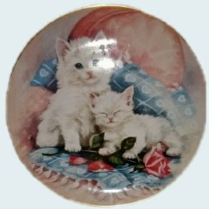 Franklin Mint Heirloom Collection Limited Edition Collector Kitten Plate